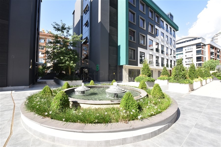 مساحة مكتبية في مجمع حديث