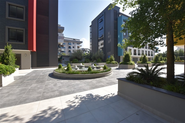 مساحة مكتبية في مجمع حديث