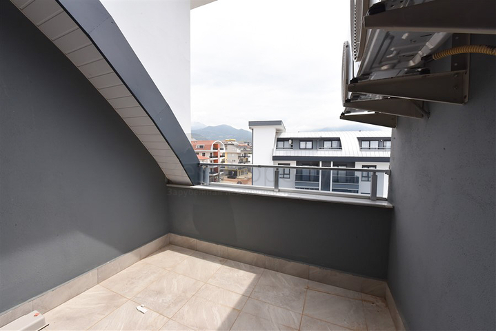 بنتهاوس مفروشة في منطقة أوبا الأوروبية