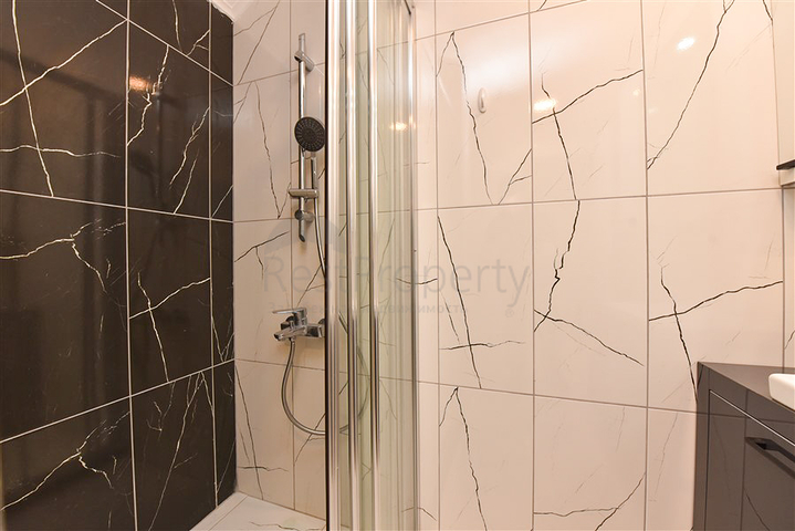 بنتهاوس مفروشة في منطقة أوبا الأوروبية