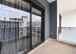 بنتهاوس مفروشة في منطقة أوبا الأوروبية