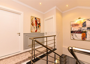 بنتهاوس مفروشة في منطقة أوبا الأوروبية