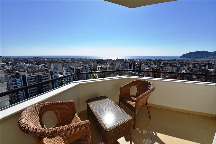 شقة فسيحة 2 + 1 في منطقة جيكجيلي