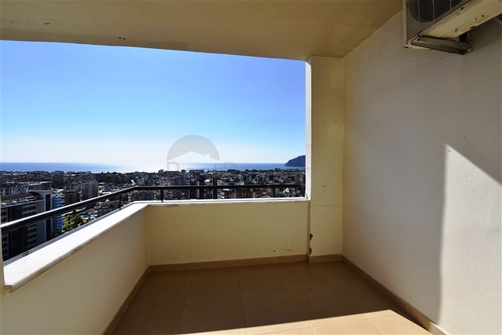 شقة فسيحة 2 + 1 في منطقة جيكجيلي