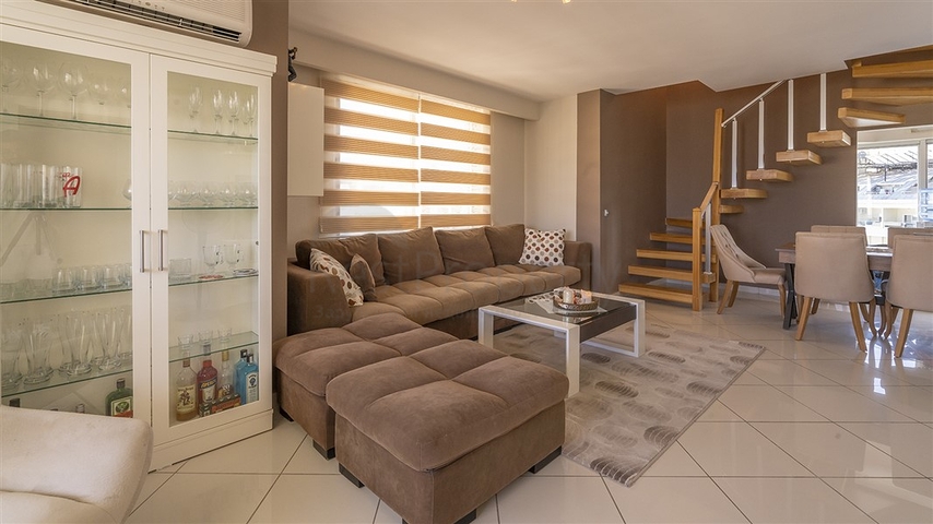 شقة 4 + 1 في السطر الأول مع إمكانية الحصول على الجنسية 