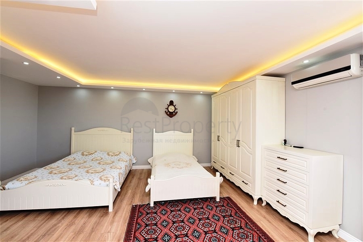 بنتهاوس 4 + 1 مع إطلالة مفتوحة على البحر وقلعة ألانيا