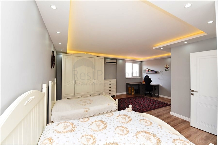 بنتهاوس 4 + 1 مع إطلالة مفتوحة على البحر وقلعة ألانيا