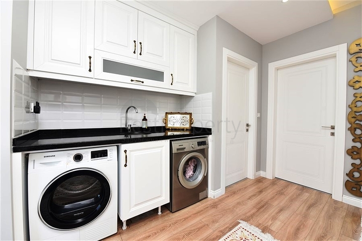 بنتهاوس 4 + 1 مع إطلالة مفتوحة على البحر وقلعة ألانيا