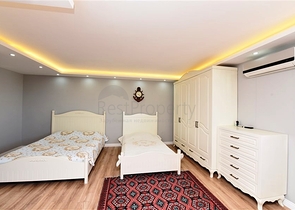 بنتهاوس 4 + 1 مع إطلالة مفتوحة على البحر وقلعة ألانيا