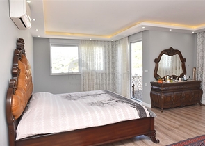 بنتهاوس 4 + 1 مع إطلالة مفتوحة على البحر وقلعة ألانيا