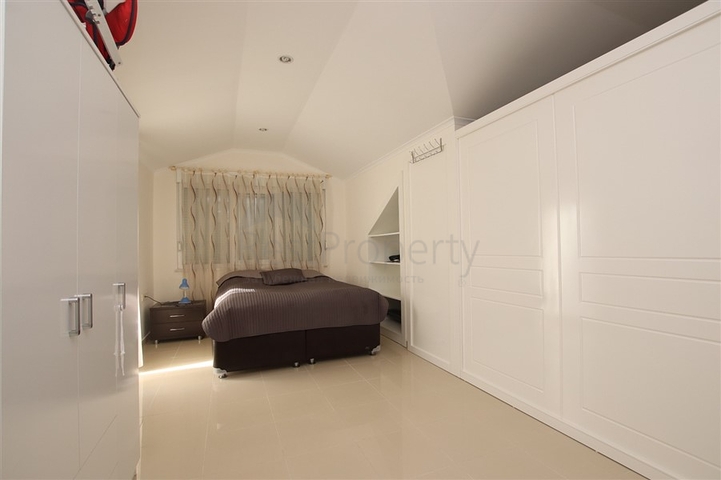 بنتهاوس 2 + 1 مطل على الجبل في منطقة توسمور