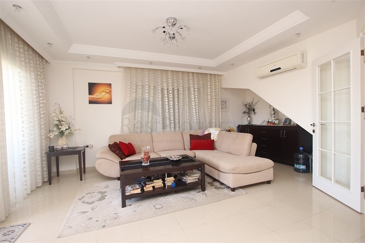 بنتهاوس 2 + 1 مطل على الجبل في منطقة توسمور