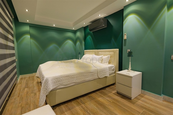 فيلا 4+1 مع مناظر خلابة وحمام سباحة