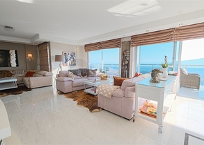 فيلا 4+1 مع مناظر خلابة وحمام سباحة