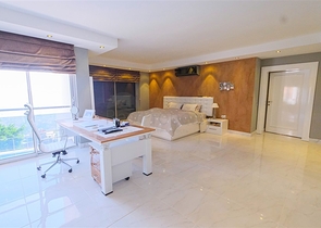 فيلا 4+1 مع مناظر خلابة وحمام سباحة