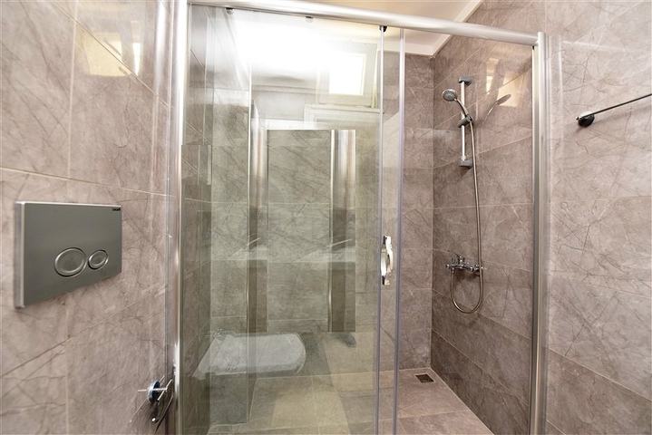 حديقة دوبلكس في وسط ألانيا