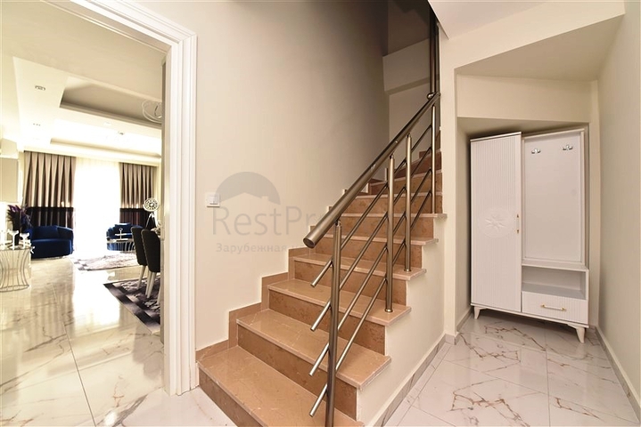 حديقة دوبلكس في وسط ألانيا