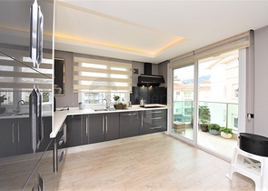 بنتهاوس 3+1 في منطقة أوبا 