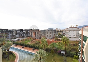 بنتهاوس 3+1 في منطقة أوبا 