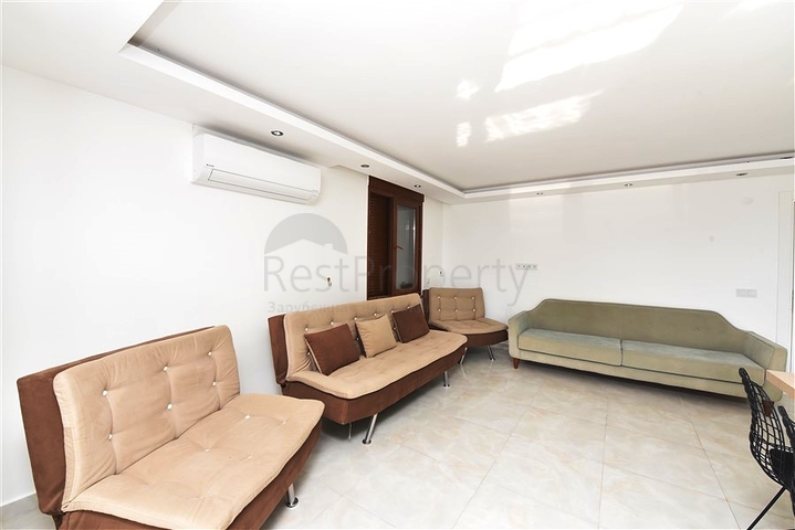 شقة دوبلكس 4 + 1 في كستل