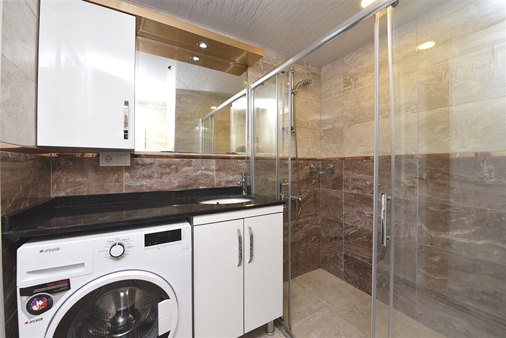 شقة دوبلكس 4 + 1 في كستل