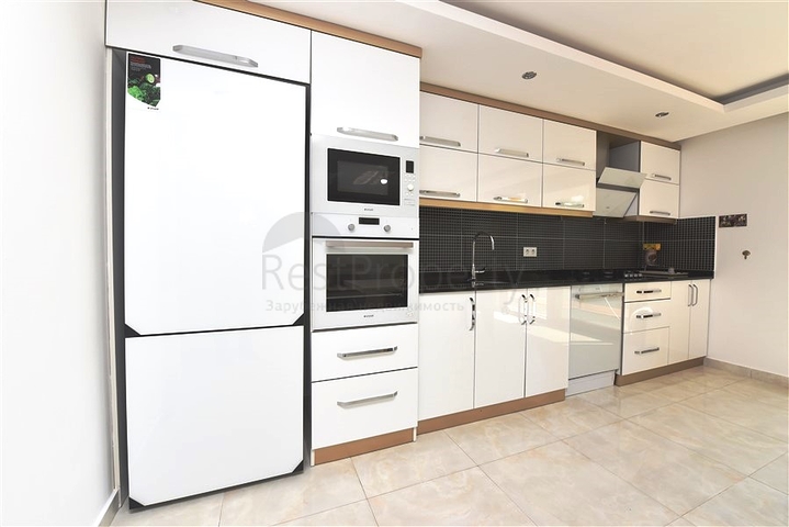 شقة دوبلكس 4 + 1 في كستل