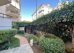 شقة فسيحة 2 + 1 في منطقة أوبا