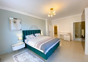 شقة فسيحة من غرفتي نوم في منطقة توسمور