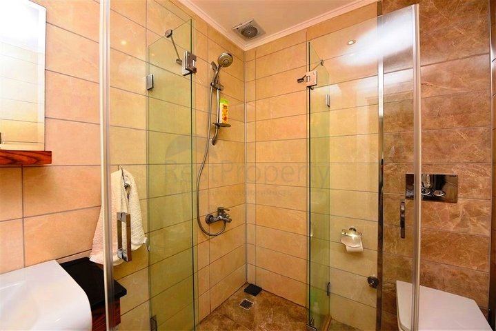 بنتهاوس في منطقة جيكجيلي مع إمكانية الحصول على الجنسية التركية