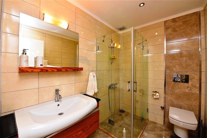 بنتهاوس في منطقة جيكجيلي مع إمكانية الحصول على الجنسية التركية