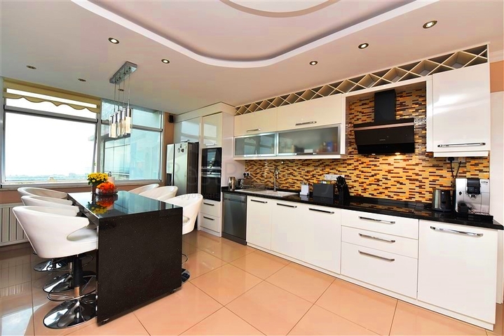 بنتهاوس في منطقة جيكجيلي مع إمكانية الحصول على الجنسية التركية