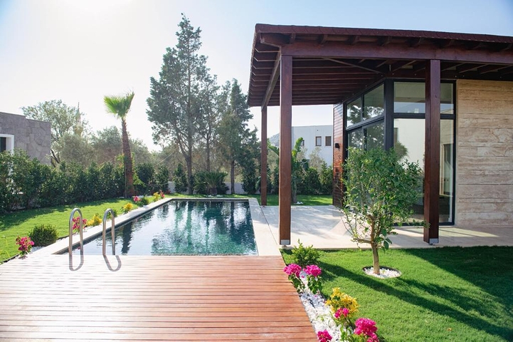 مجمع من المساكن والفيلات في موقع خلاب في منطقة غيوميوشليوك