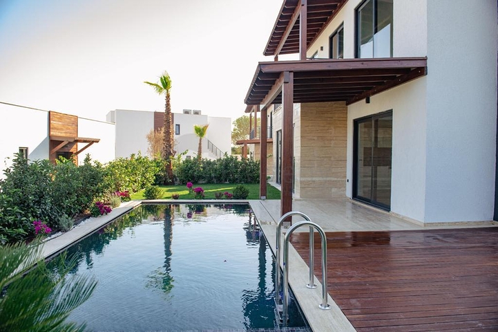 مجمع من المساكن والفيلات في موقع خلاب في منطقة غيوميوشليوك