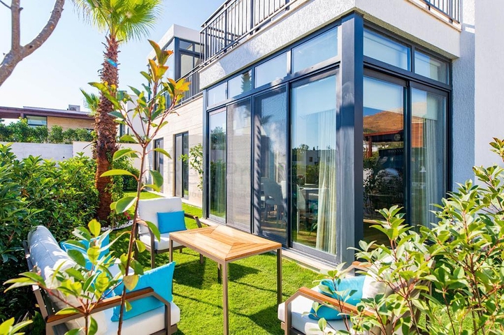 مجمع من المساكن والفيلات في موقع خلاب في منطقة غيوميوشليوك