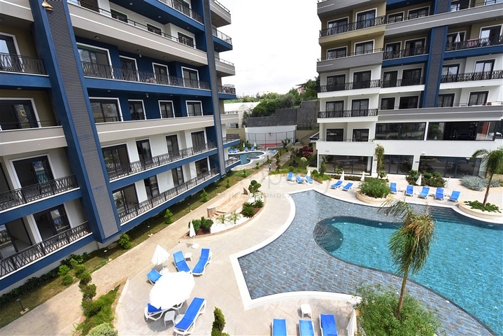 شقة جديدة 1+1 في محمودلار