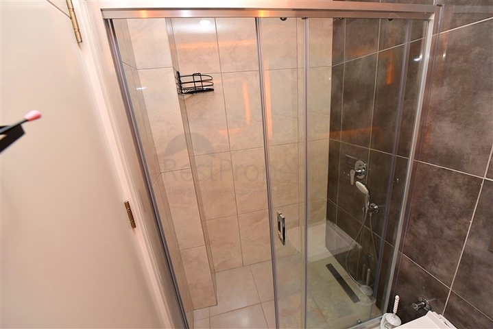 شقة جديدة 1+1 في محمودلار