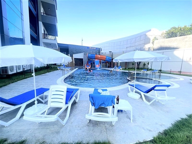 شقق 1+1 في مجمع فاخر