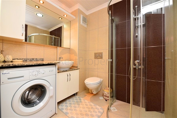 شقة 1+1 في أكثر المناطق السياحية في ألانيا-أفسالار 