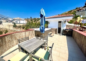 فيلا فسيحة 3 + 2 في منطقة كارجيجاك 