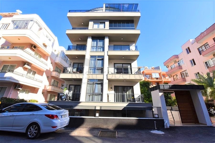 بنتهاوس في مجمع جديد مطل على البحر بالقرب من شاطئ كليوباترا