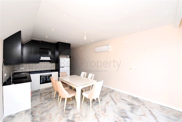 بنتهاوس في مجمع جديد مطل على البحر بالقرب من شاطئ كليوباترا