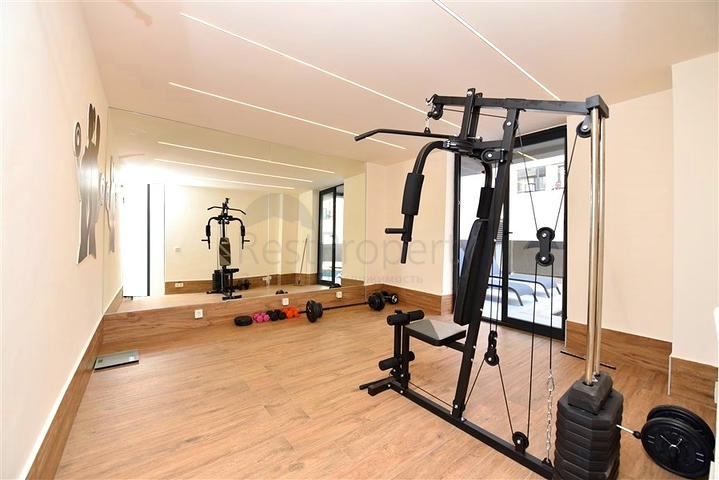 بنتهاوس في مجمع جديد مطل على البحر بالقرب من شاطئ كليوباترا