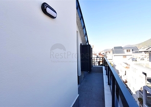 بنتهاوس في مجمع جديد مطل على البحر بالقرب من شاطئ كليوباترا