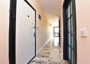 بنتهاوس في مجمع جديد مطل على البحر بالقرب من شاطئ كليوباترا