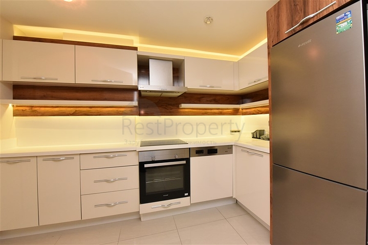 مجمع فاخر - شقة غرفة وصالة مفروشة - في محمودلار / الانيا 