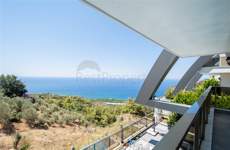 فيلا 3+1 مع إطلالة بانورامية في منطقة كارجيجاك