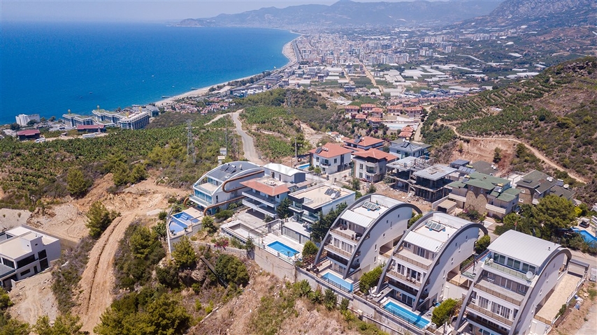 فيلا 3+1 مع إطلالة بانورامية في منطقة كارجيجاك