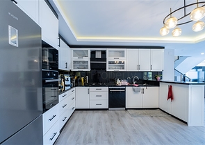 فيلا 3+1 مع إطلالة بانورامية في منطقة كارجيجاك