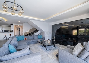 فيلا 3+1 مع إطلالة بانورامية في منطقة كارجيجاك