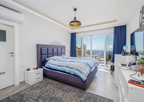 فيلا 3+1 مع إطلالة بانورامية في منطقة كارجيجاك